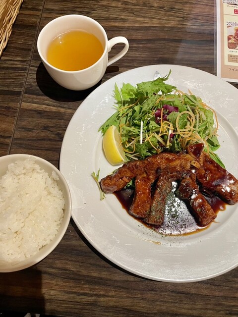 Hitsuji no Ie Abeno Ten