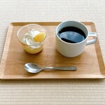 CYCL - ドリンク写真:プリンとコーヒー