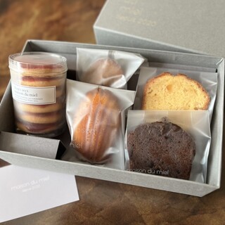 サロンドミエル 口コミ一覧 : メゾン デュ ミエル 本店 （maison du miel） - 尾頭橋