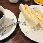 カフェ・バール こうべっこ - ホットにハーフサンド