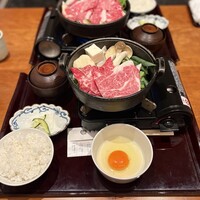 すき焼きと牛まぶし ももしき - 