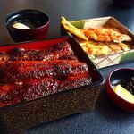 紀文 - うな重と白焼き。