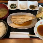 漁師の家めし 英進丸 名倉 - 