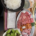 代官山 炭火焼肉 猿楽 - 