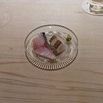 鮨 なんば - 生鯖と笛鯛のお造り