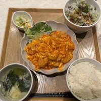 御膳房 六本木店 - 海老のチリソース　1,500円