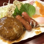 炉端レストラン ボア - チーズハンバーグ