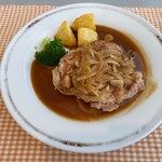 桃花水 - ★本日のランチ（若鶏のポアレオニオンガーリック・1100円税込）デザート（レディースDAYサービス）★