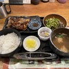 甲州肉炉端 炭とやまなし 茅場町本店