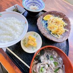 いの家 - 豚ロースと新玉ねぎの味噌炒め