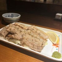 赤坂うまや - メインの肉。柔らかく旨みもあり。