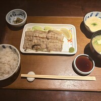 赤坂うまや - メニュー全容。