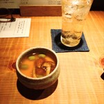 永来権 - 角ハイボール、原木なめこの茶碗蒸し