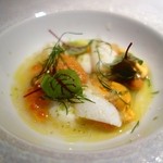 エクアトゥール - ［３回目］白烏賊とフランス産ムール、自家製イクラと雲丹のナージュ、セロリのブラマンジェとそのソース