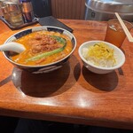 支那麺 はしご 銀座四丁目店 - 