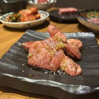 中目黒焼肉 登牛門 - 