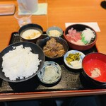 まぐろ料理紀文 - 