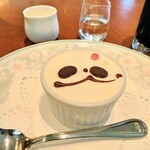 上野精養軒 本店レストラン - デザートのマンゴープリン。