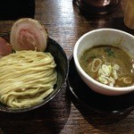 麺や而今 - 魚貝三獣士つけ麺