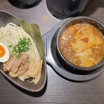 麺喰 - 濃厚辛つけめん（冷や盛り）白神麺変更