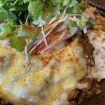 LAMP - チーズのコクとキーマカレーとの相性は言わずもがな