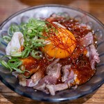 ダテダチ - 2025.10 たたきユッケ（590円）