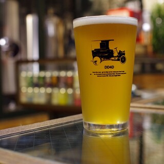 DD4D BREWING&CLOTHING STORE_1
