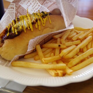 ドライブイン アウトゼア_1