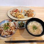 食堂AU - 本日のランチ