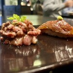焼肉牛印 京橋エドグラン店 - 特選ロースの肉寿司・炙りユッケ