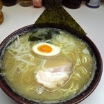 平松屋 - らーめん600円