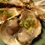 魚処 魚兵 - 生牡蠣UP