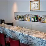 レストラン タテル ヨシノ 銀座 - ウエイティングバー