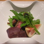 法善寺 山岡 - 牛肩ロースの山葵ソース　いちぢくと紫いも