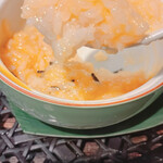 囲炉裏料理 うな革 和なり - トリュフ入りTKG