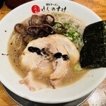 二代目けんのすけ 天神本店 - 黒マー油豚骨