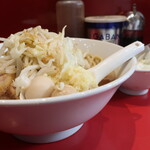 ラーメン二郎 - ラーメンミニ＋白ネギショウガ半分