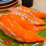 回転寿し トリトン - サーモン