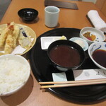 銀座天一 - 天麩羅、ご飯、味噌汁（蜆）
