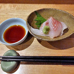 天ぷら処 こさか - お通し（すずきの刺身）（２０１４年１１月）