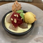 Kunelplus - 梨のコンポートのデザート