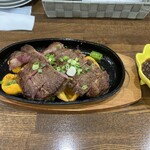 Kunelplus - 肩ロース肉のステーキ250g