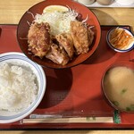 から揚げ専門店 あげやま - 料理写真:から揚げ定食3貫(醤油)(768円)