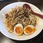 中華そば 吉吉飯店 - 皿台湾わん　とっぴんぐの煮卵は必須わん