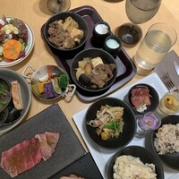 ブッフェアンドカフェ スロープサイドダイナー ザクロ - 