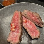 GINGER GRASS modern thai vietnamese - ザクロの実とスパイシーなソースで