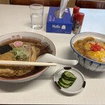 うのき食堂 - 半中華、半かつ丼