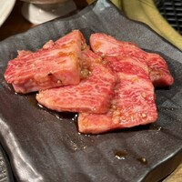 中目黒焼肉 登牛門 - 
