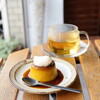 Pamse - ココナッツかぼちゃプリン（528円） 黒糖クリームトッピング（22円） カモミールティ（605円）