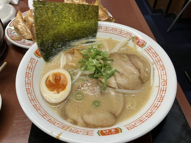 Gyoza no Osho Higashimikuni Ten